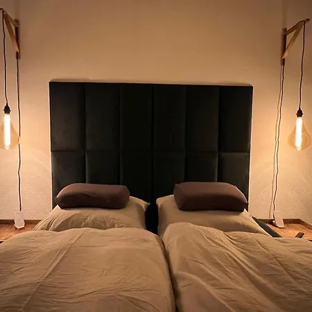 Apartment 100m E-ladestation - Max 4 Pers - Duesseldorf - Ruhrgebiet - Pilgerstaette
